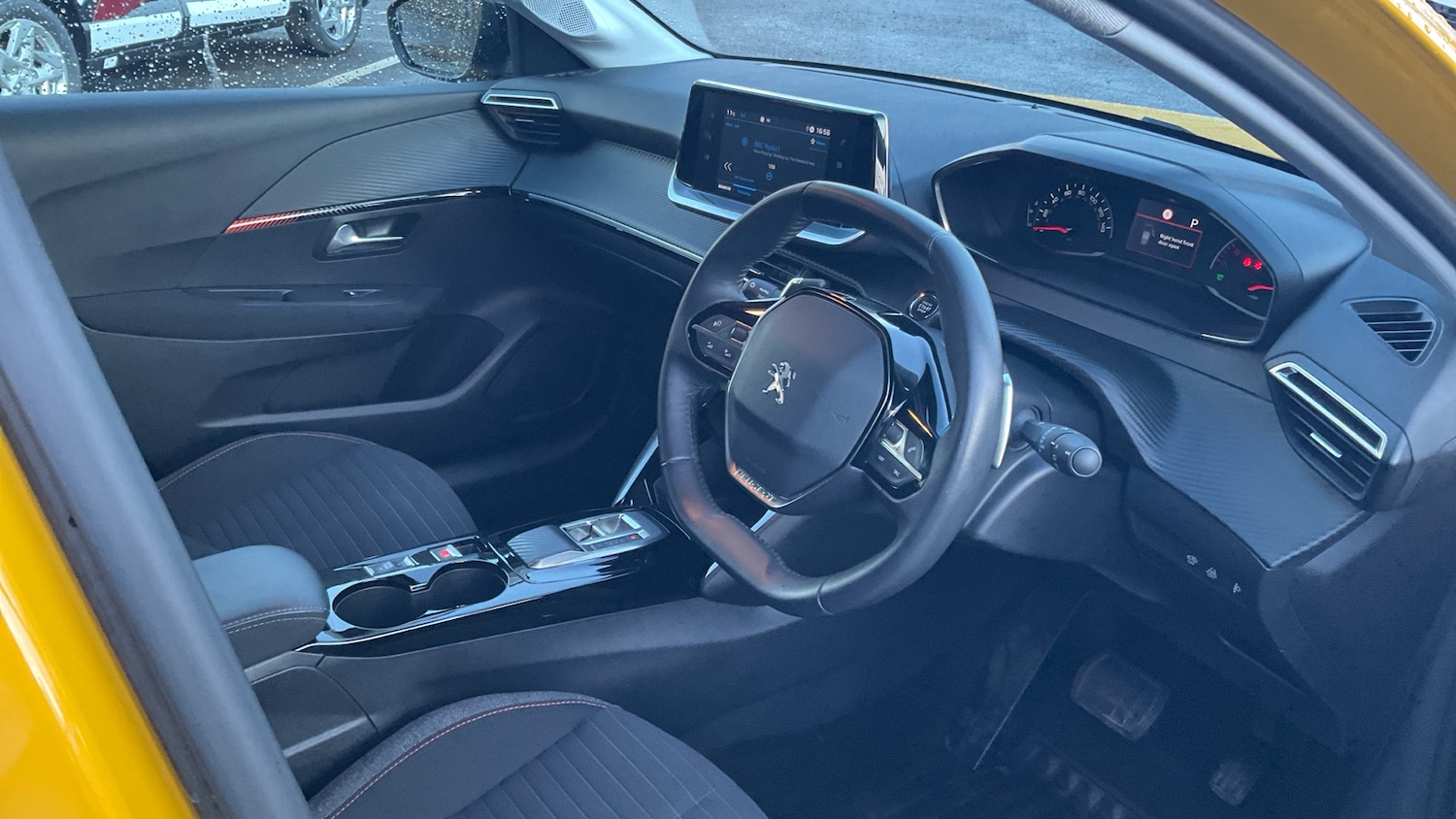 Used Peugeot 208 2022 for sale - 76545198: Photo 11