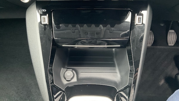Used Peugeot 208 2021 for sale - 76302897: Photo 34