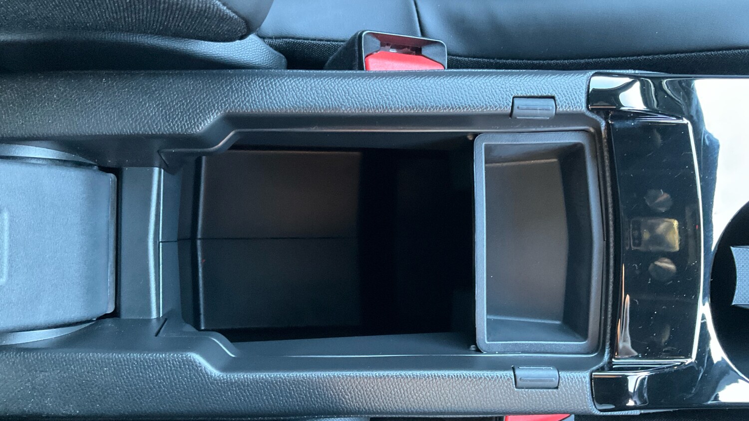 Used Peugeot 2008 2024 for sale - 76960630: Photo 36