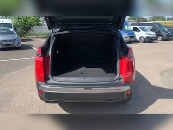 Used Peugeot 3008 2023 for sale - 78640449: Photo