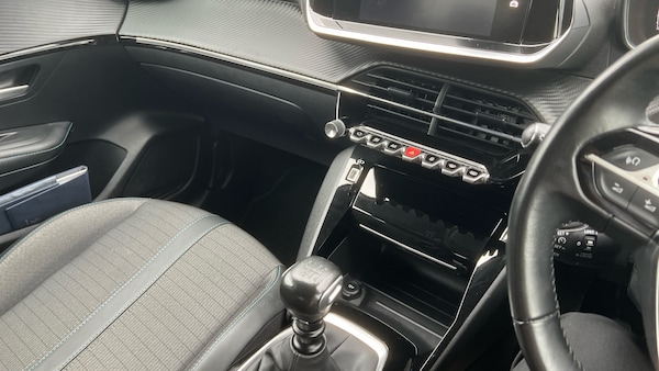 Used Peugeot 208 2021 for sale - 76273593: Photo 14