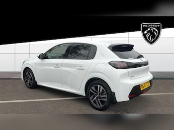 Used Peugeot 208 2021 for sale - 76273593: Photo 2