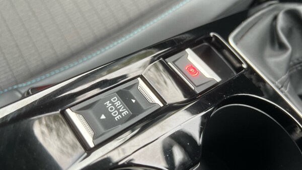 Used Peugeot 208 2021 for sale - 76273593: Photo 31