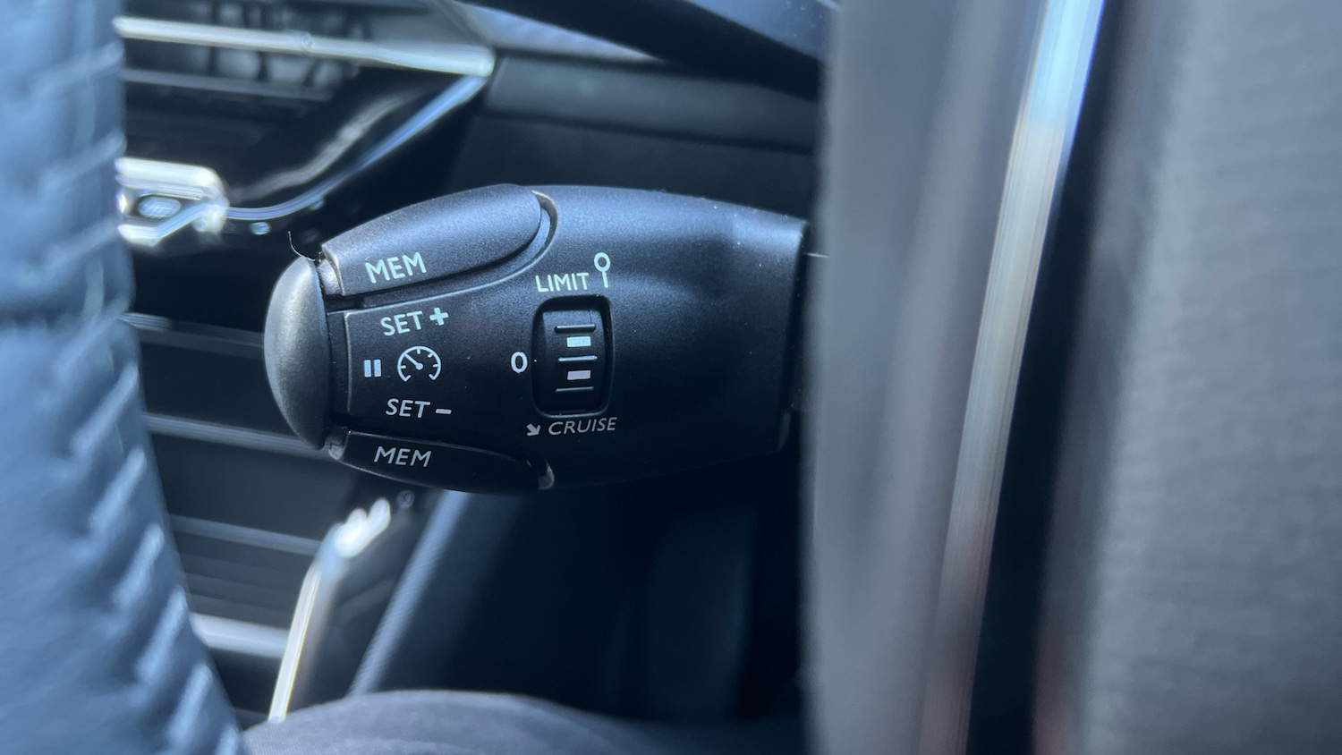 Used Peugeot 208 2021 for sale - 76777226: Photo 31