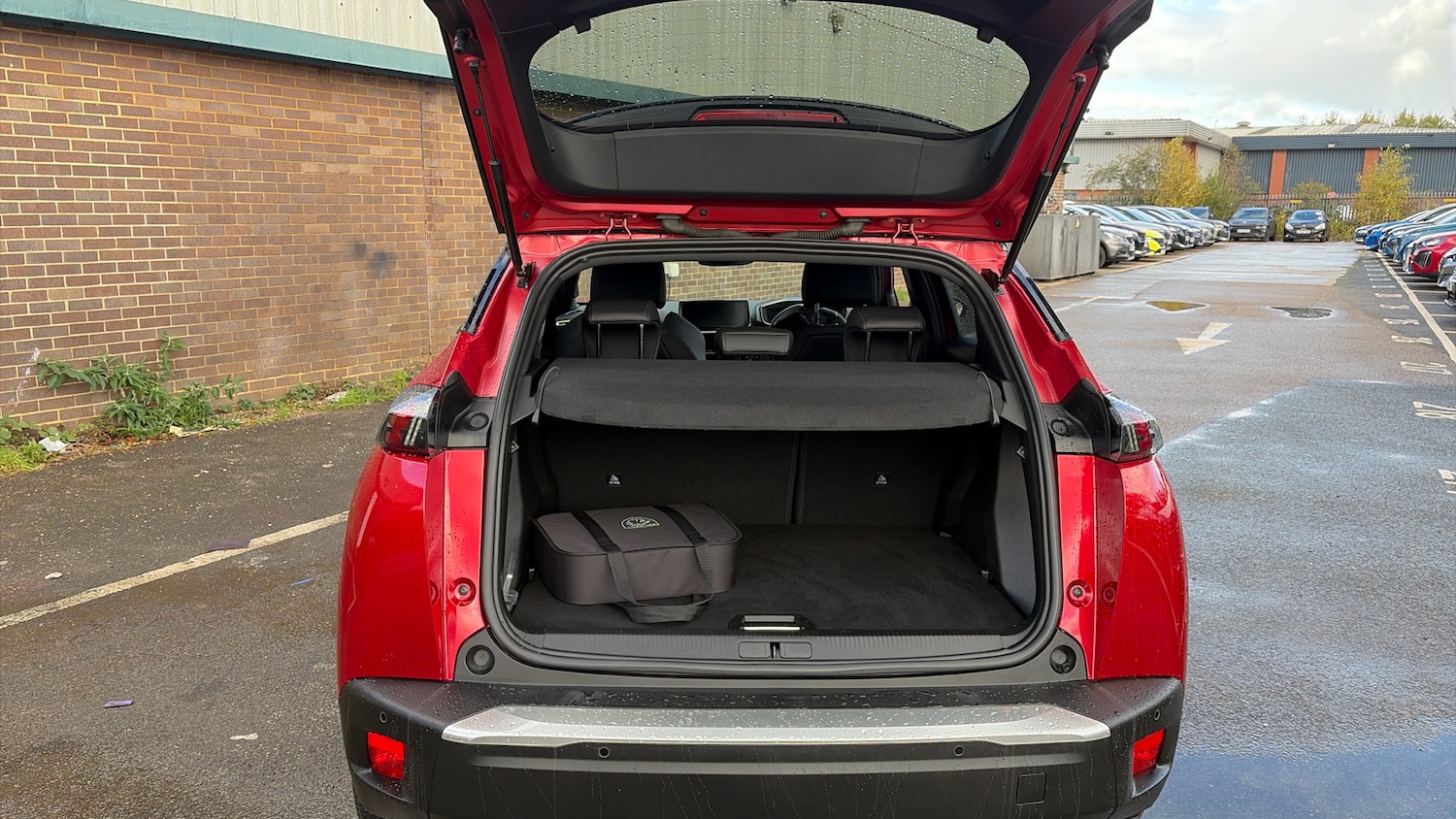 Used Peugeot 2008 2022 for sale - 76352389: Photo 4