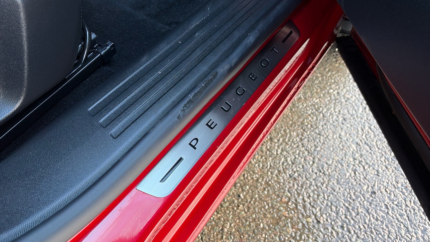 Used Peugeot 2008 2022 for sale - 76352389: Photo 41
