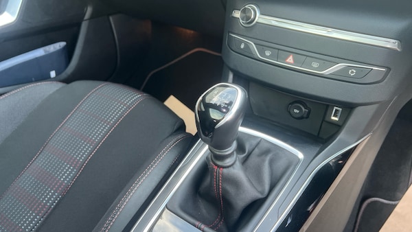 Used Peugeot 308 2020 for sale - 76222174: Photo 13
