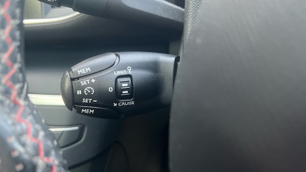 Used Peugeot 308 2020 for sale - 76222174: Photo 36