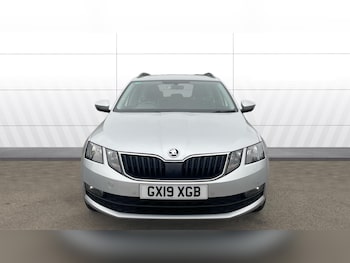 Used Skoda Octavia 2019 for sale - 76198079: Photo