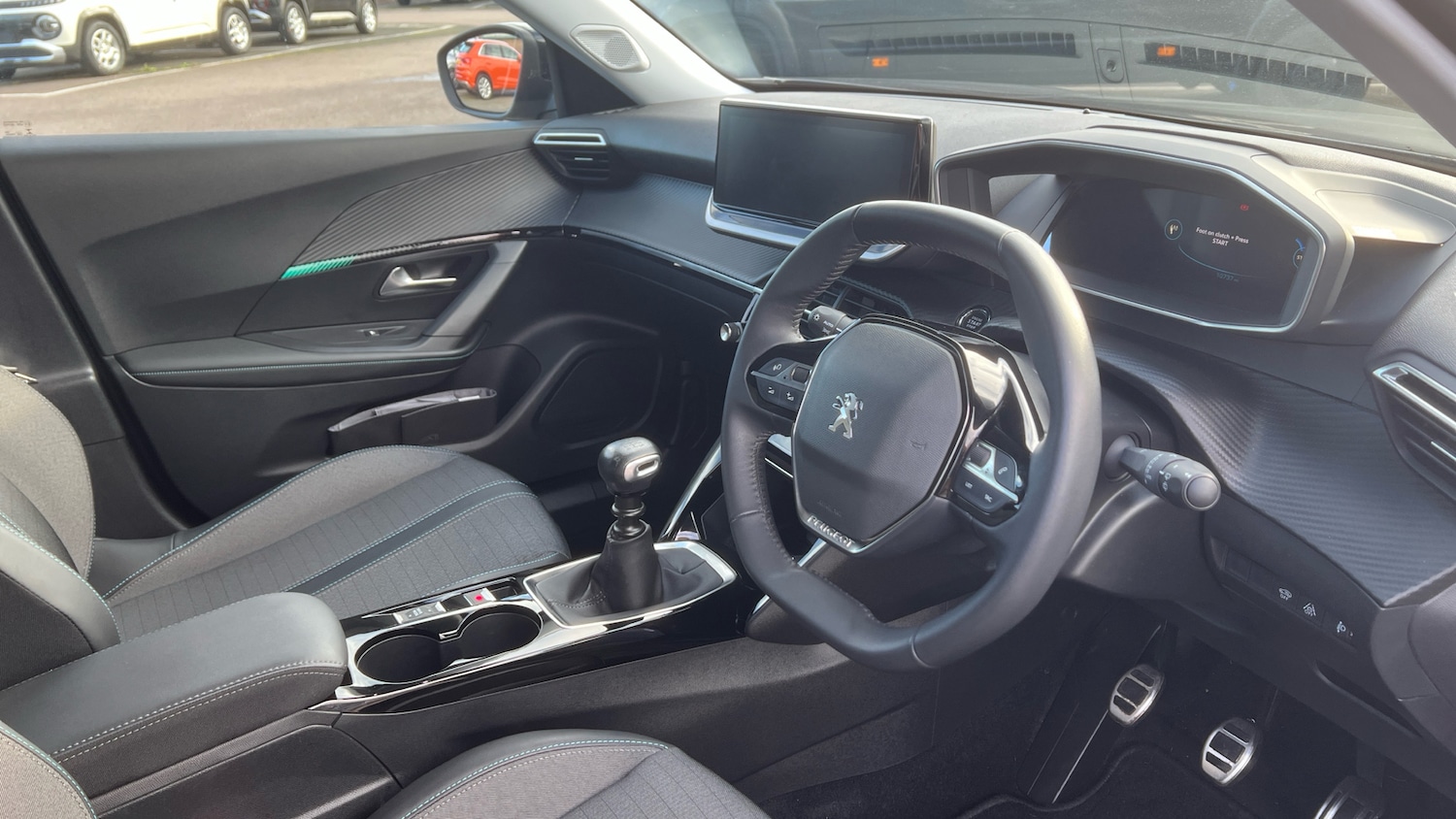 Used Peugeot 2008 2022 for sale - 77365085: Photo 11