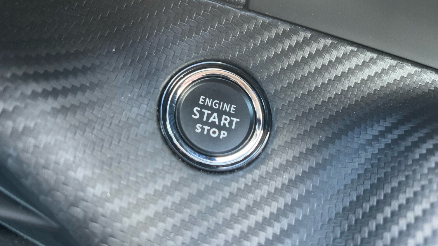 Used Peugeot 2008 2022 for sale - 77365085: Photo 32