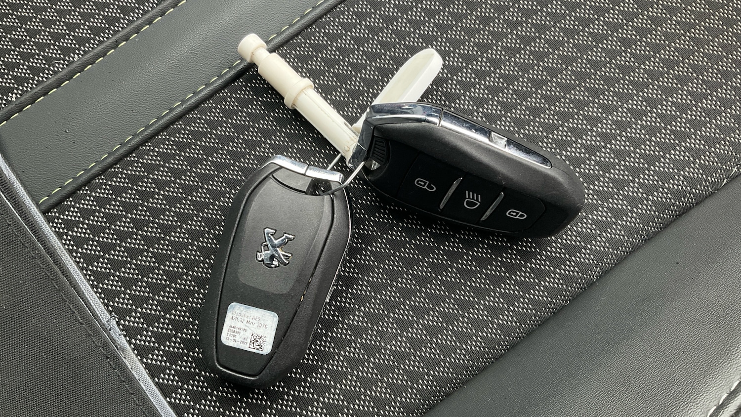 Used Peugeot 2008 2022 for sale - 76531331: Photo 20