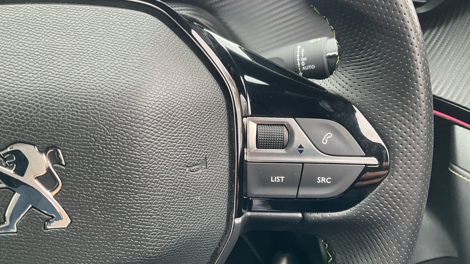 Used Peugeot 2008 2022 for sale - 76531331: Photo 32