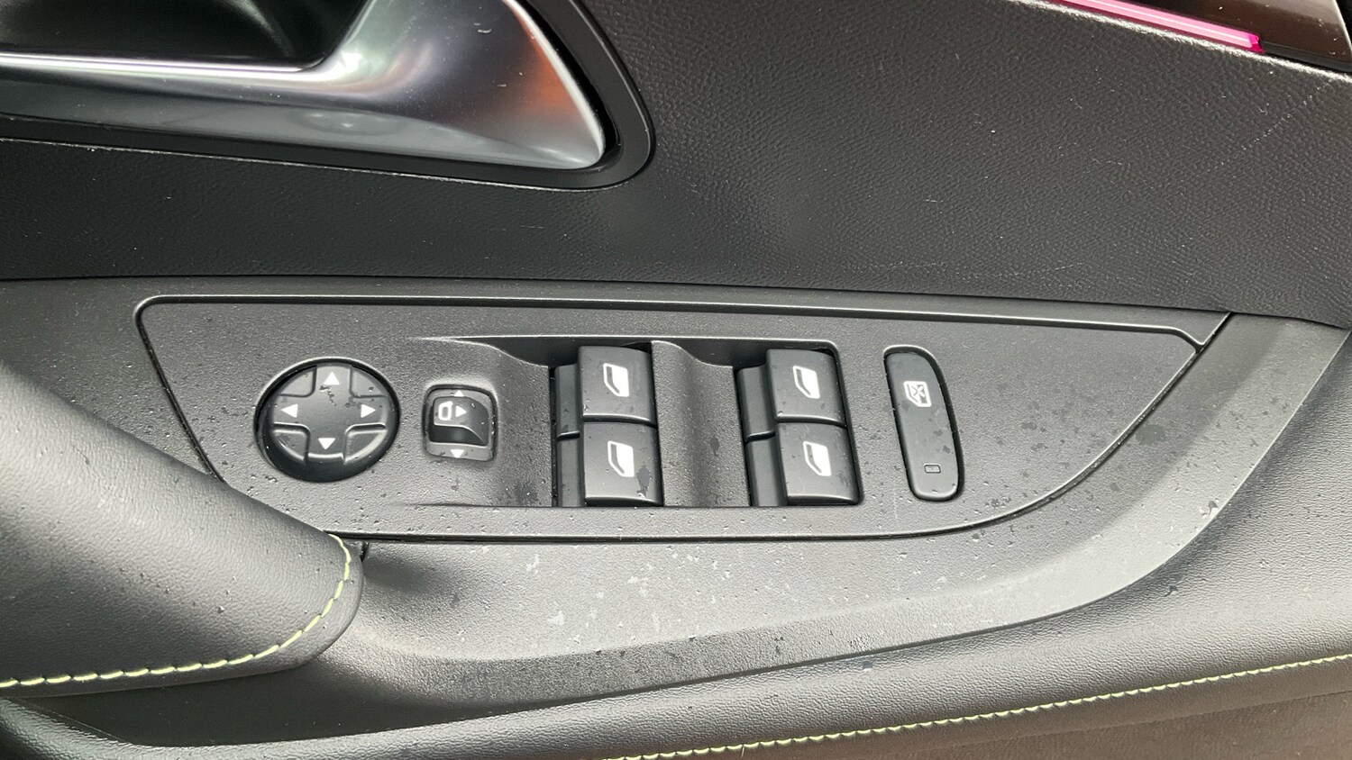 Used Peugeot 2008 2022 for sale - 76531331: Photo 38