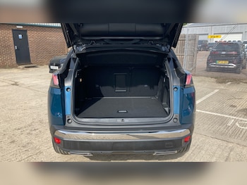 Used Peugeot 3008 2023 for sale - 79343714: Photo