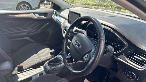 Used Ford Focus 2020 for sale - 76146435: Photo 11