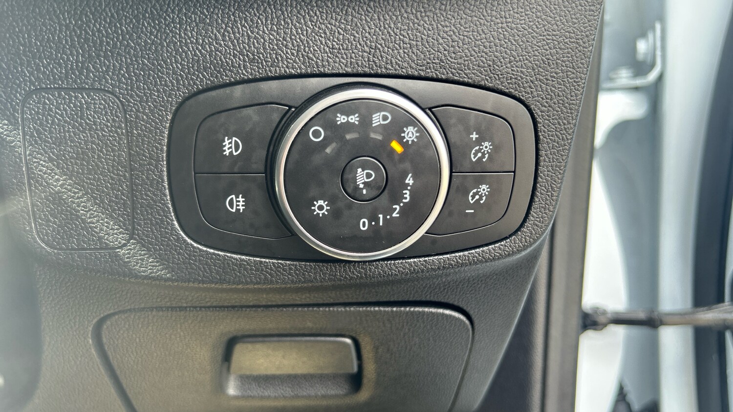 Used Ford Focus 2020 for sale - 76146435: Photo 27