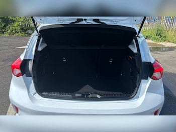 Used Ford Focus 2020 for sale - 76146435: Photo