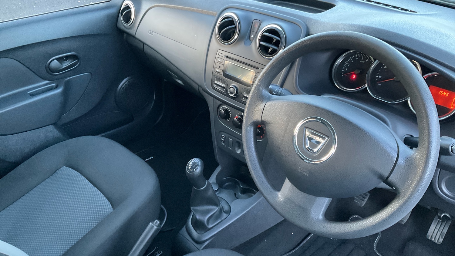 Used Dacia Sandero 2016 for sale - 76960626: Photo 14