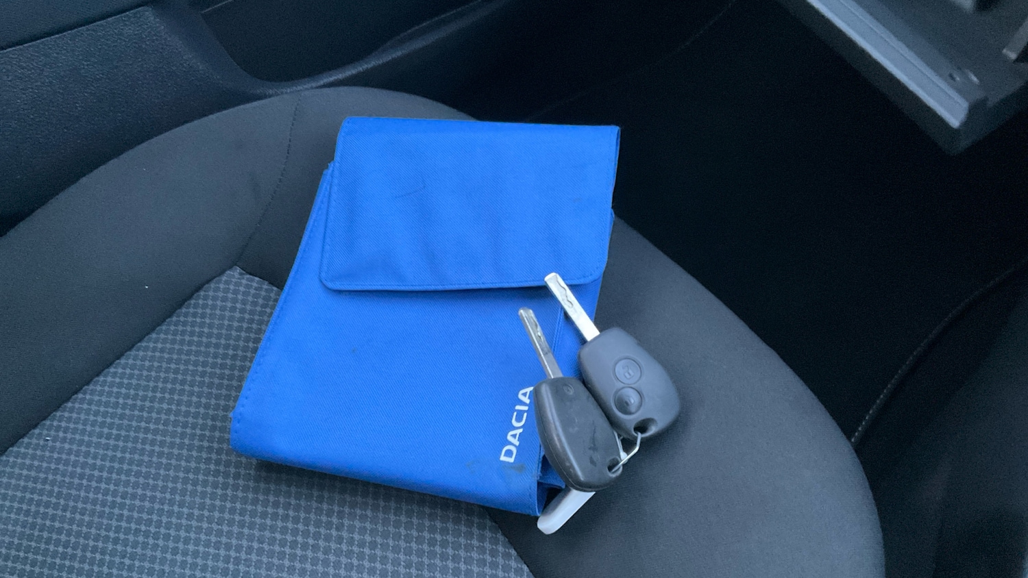 Used Dacia Sandero 2016 for sale - 76960626: Photo 19