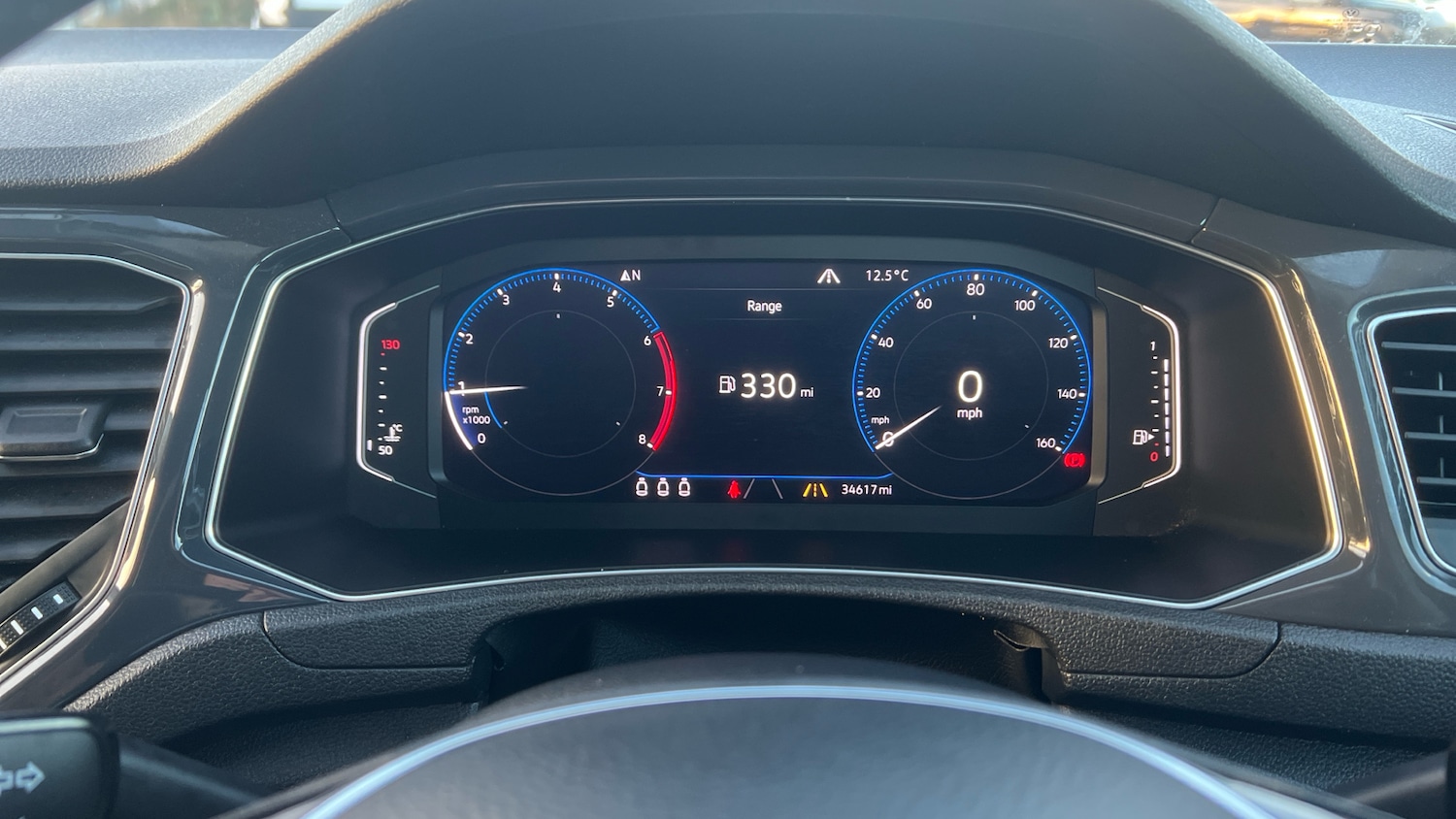 Used Volkswagen T-Roc 2019 for sale - 76918794: Photo 18