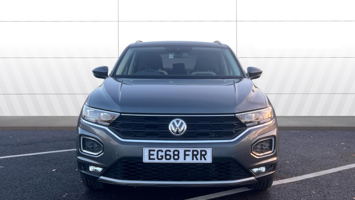 Used Volkswagen T-Roc 2019 for sale - 76918794: Photo 3