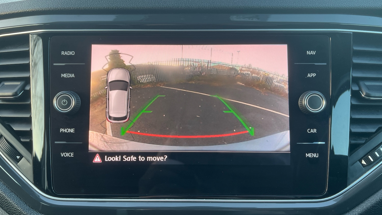 Used Volkswagen T-Roc 2019 for sale - 76918794: Photo 44