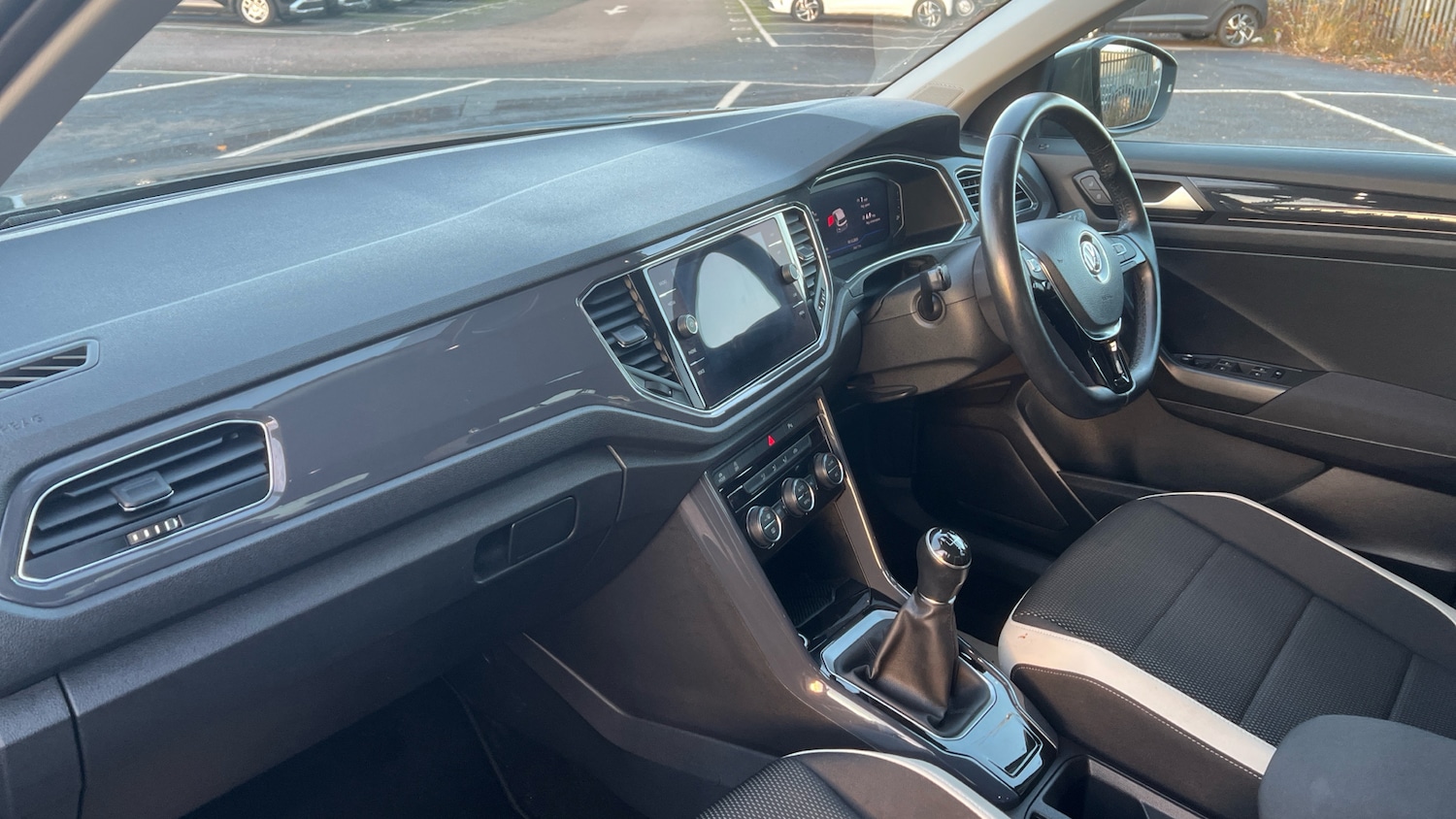 Used Volkswagen T-Roc 2019 for sale - 76918794: Photo 9