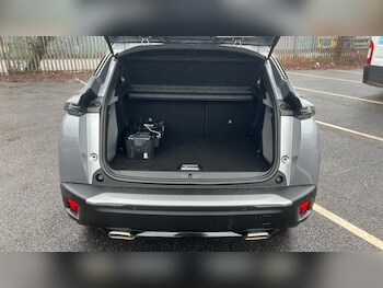 Used Peugeot 2008 2024 for sale - 77517432: Photo