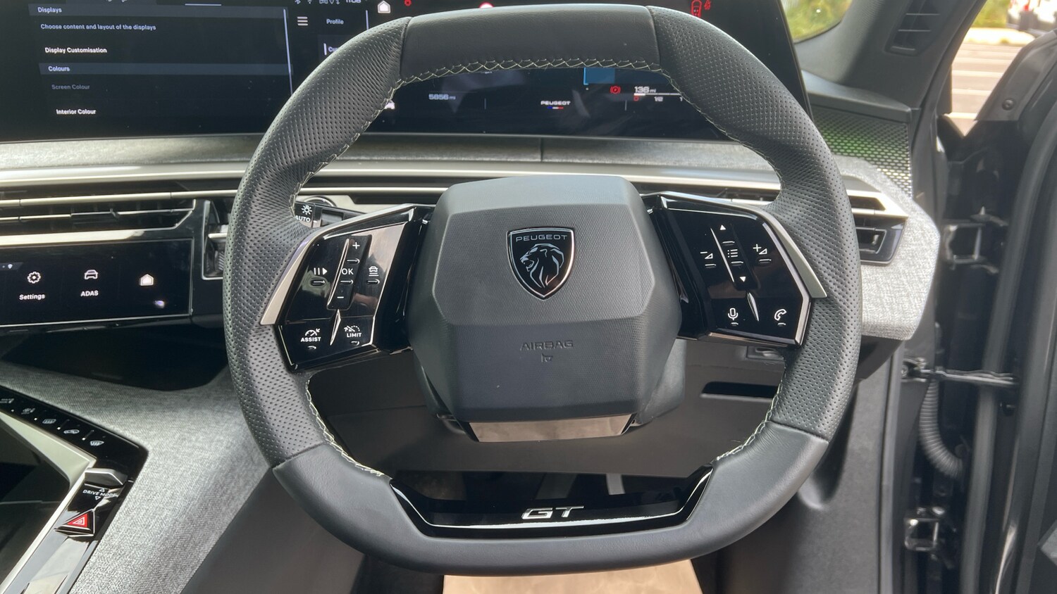 Used Peugeot 3008 2025 for sale - 76198082: Photo 41