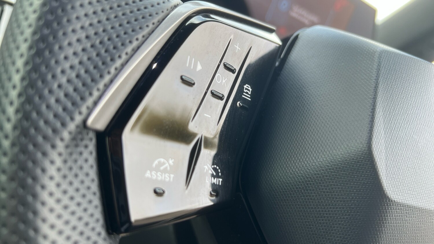 Used Peugeot 3008 2025 for sale - 76198082: Photo 42