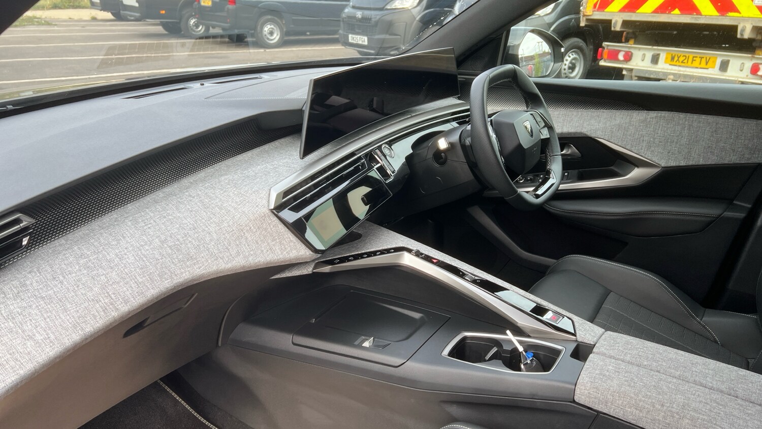 Used Peugeot 3008 2025 for sale - 76198082: Photo 9