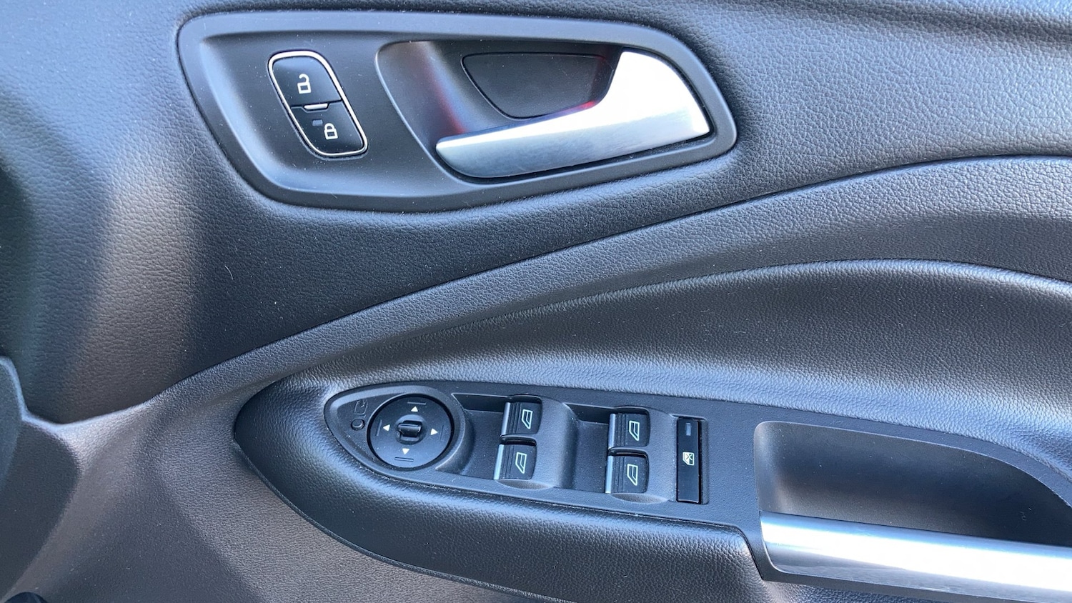 Used Ford Kuga 2019 for sale - 77027830: Photo 34