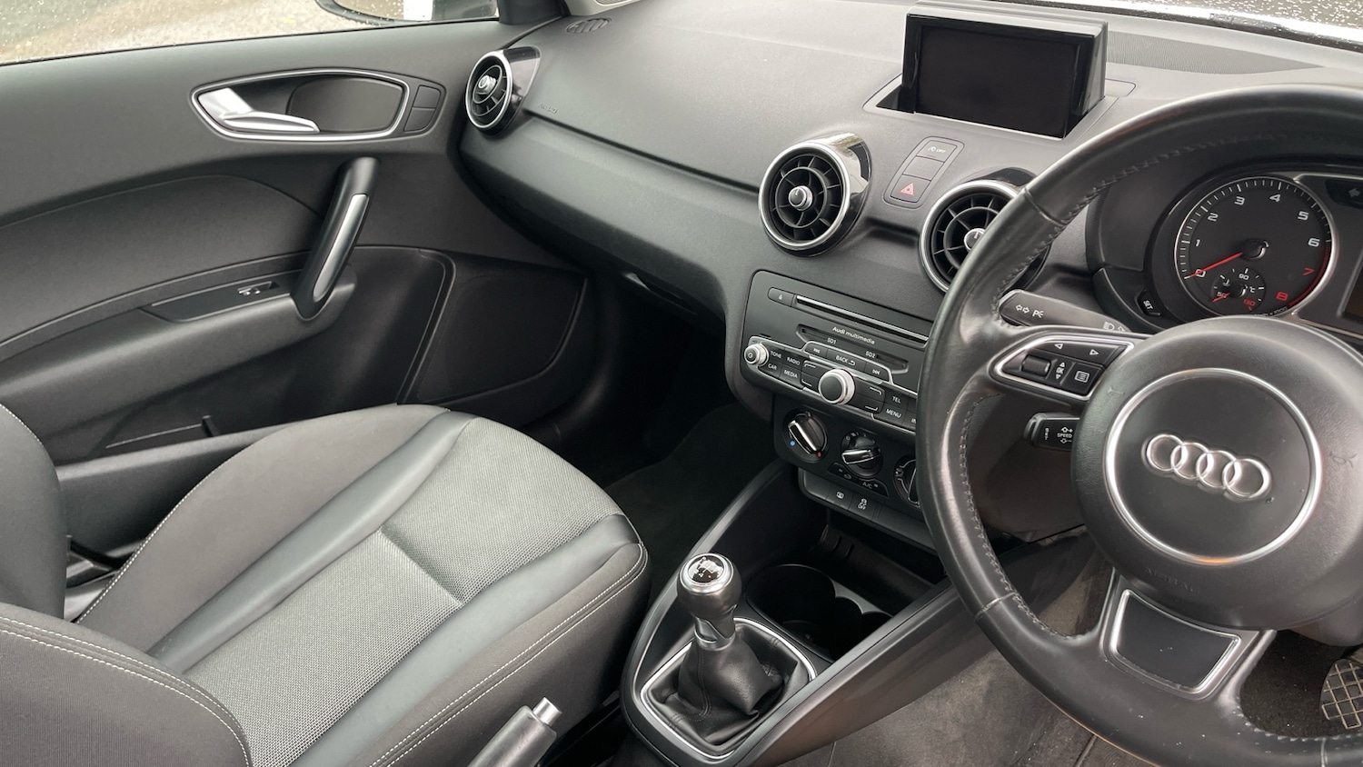 Used Audi A1 2017 for sale - 76566155: Photo 14