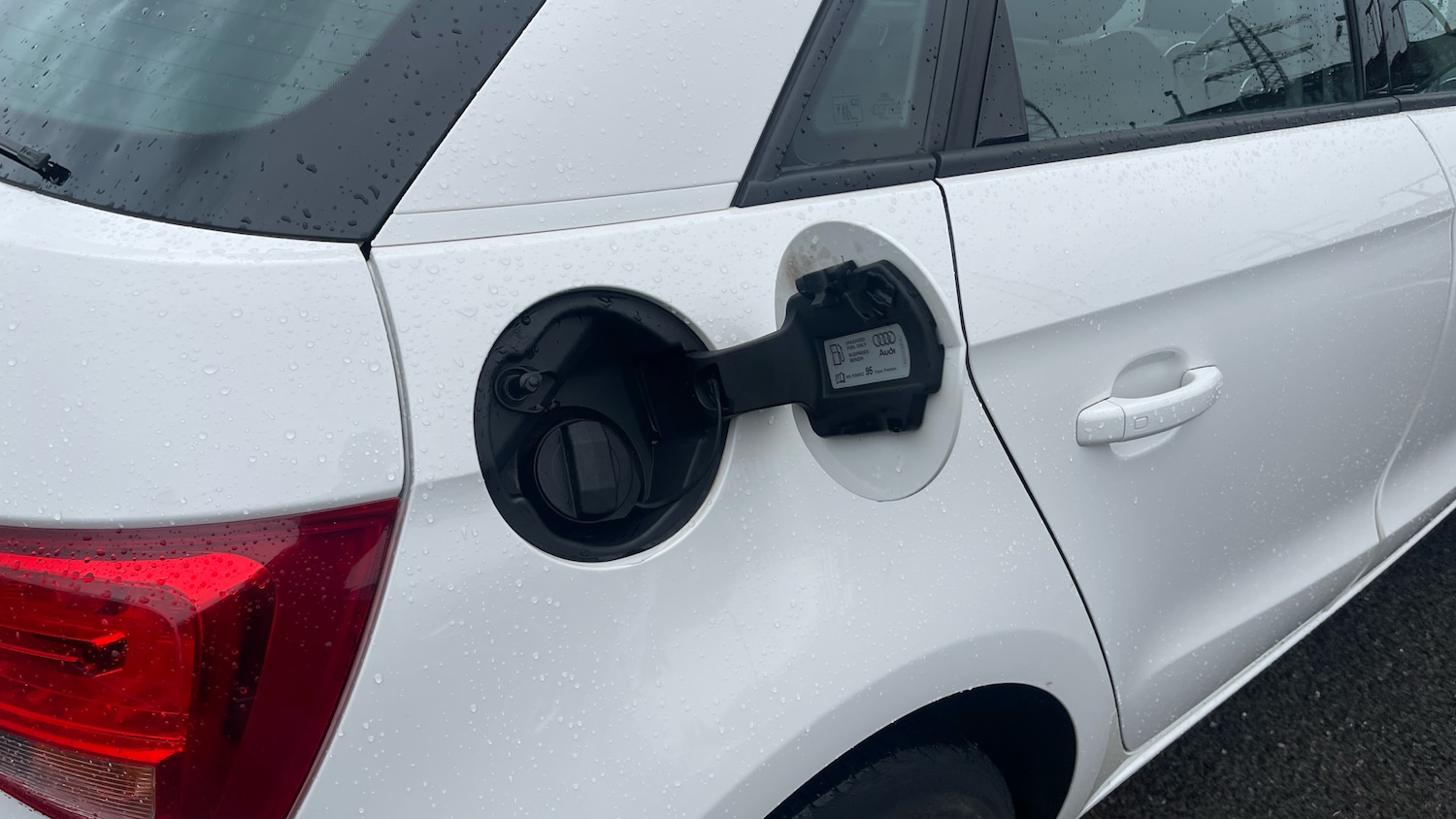 Used Audi A1 2017 for sale - 76566155: Photo 32