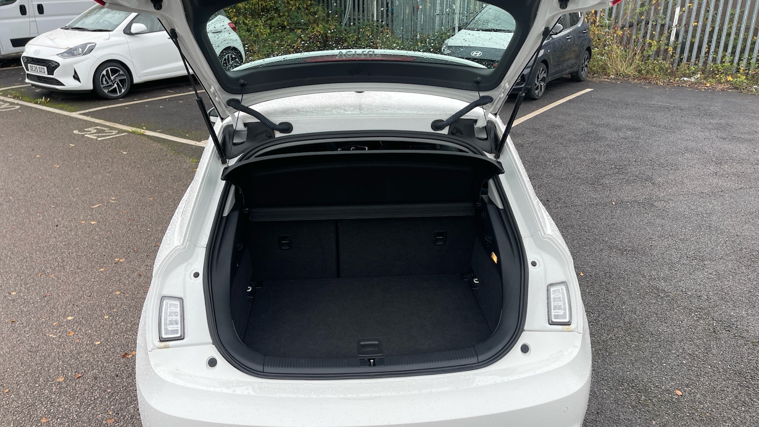 Used Audi A1 2017 for sale - 76566155: Photo 4