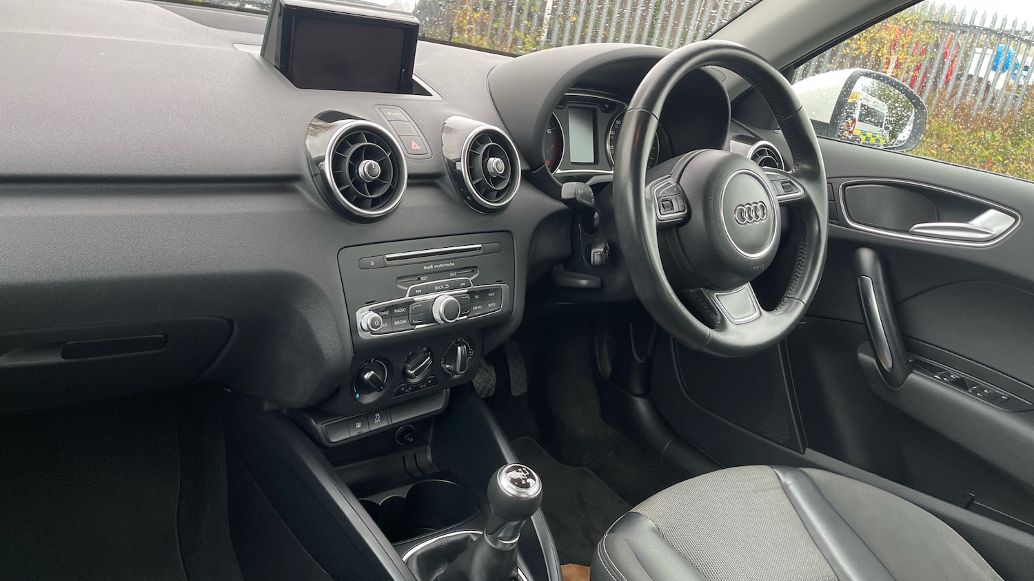 Used Audi A1 2017 for sale - 76566155: Photo 9