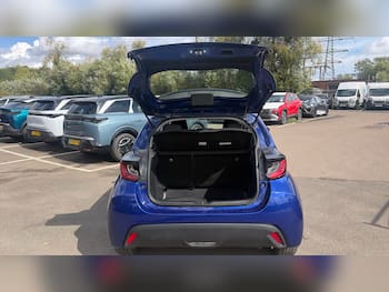Used Toyota Yaris 2023 for sale - 79663173: Photo