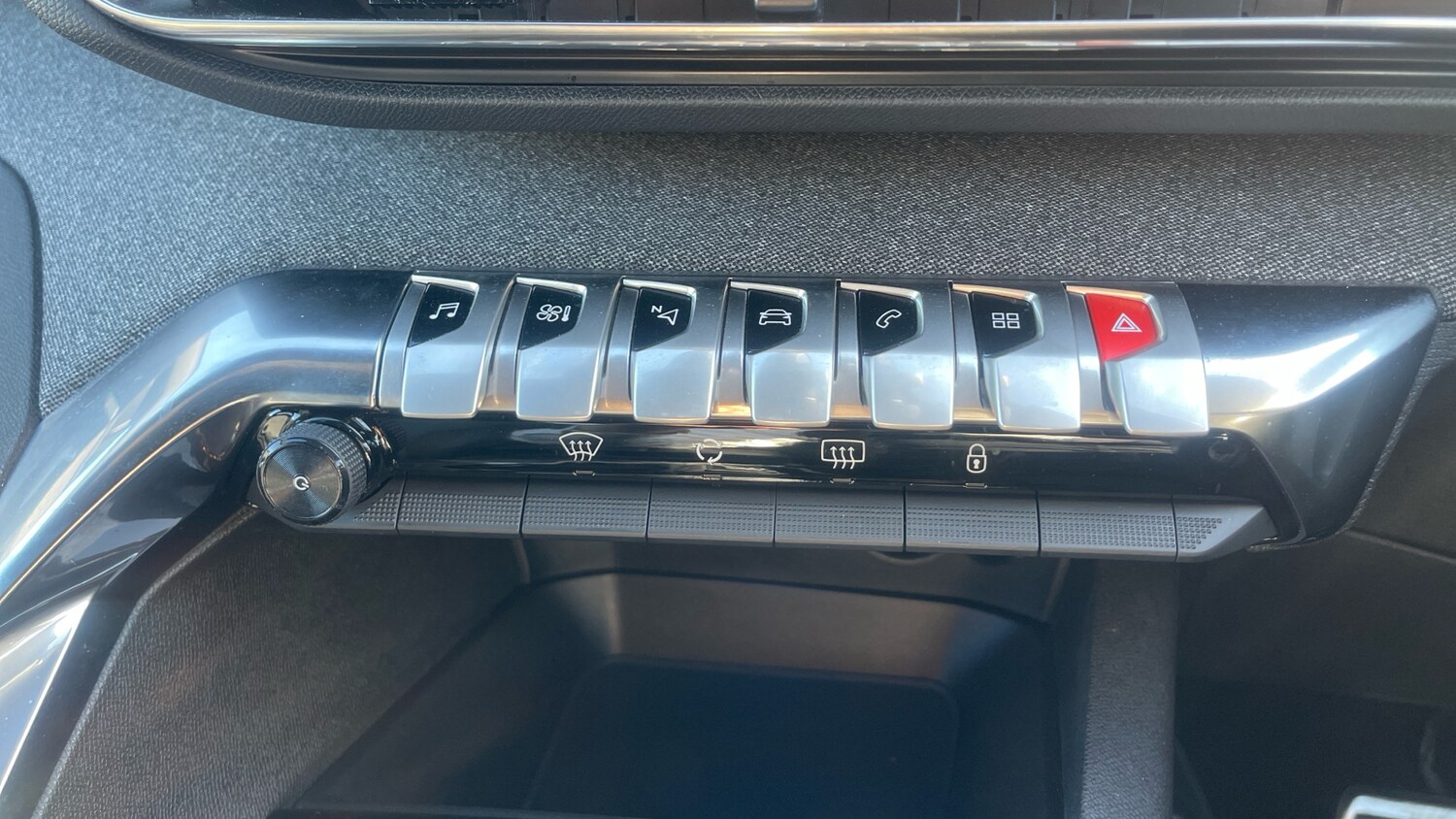 Used Peugeot 3008 2024 for sale - 76352386: Photo 35