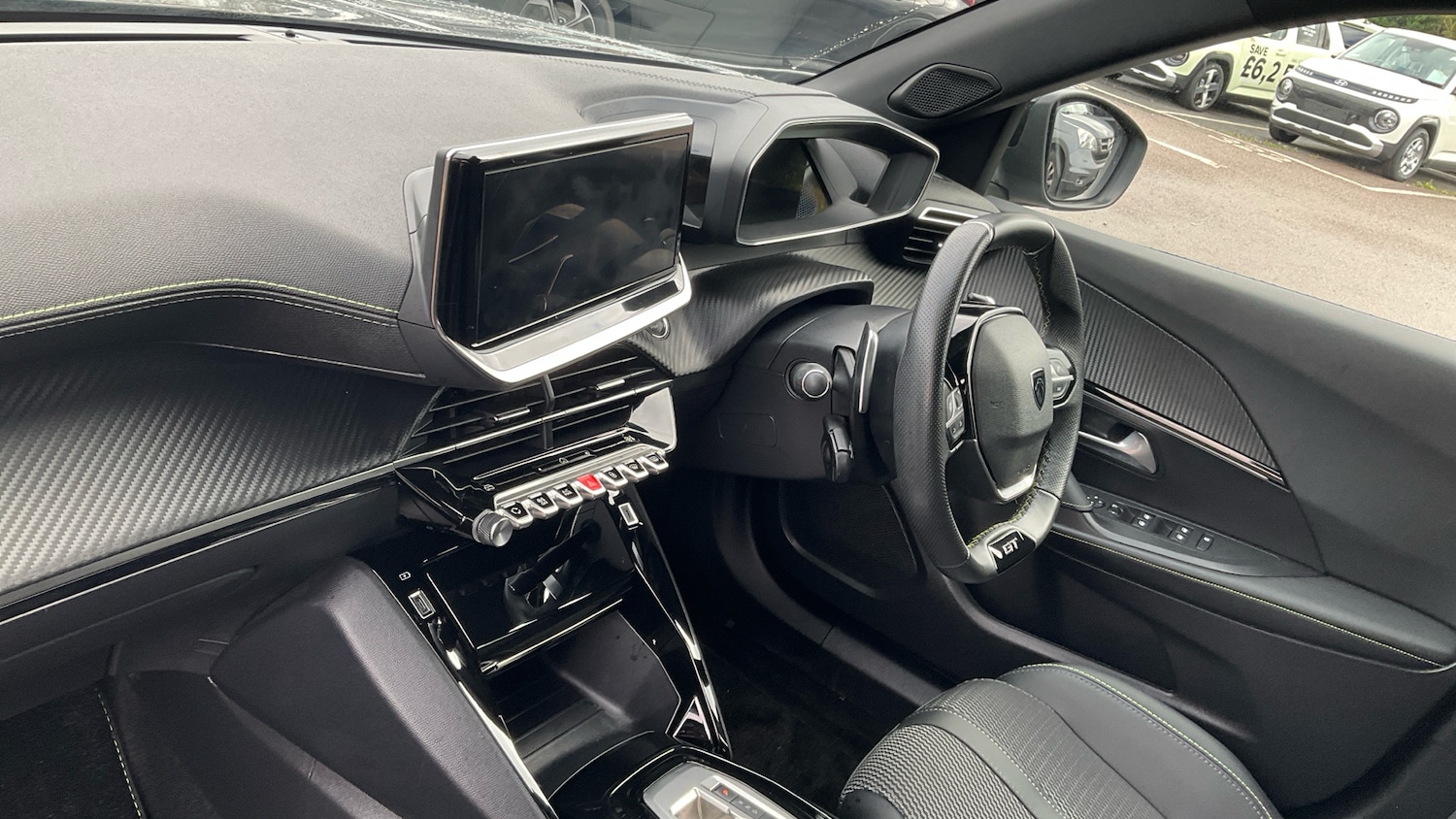 Used Peugeot 2008 2024 for sale - 77662444: Photo 9