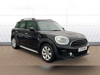 Used MINI Countryman 2018 for sale - 76461686: Photo
