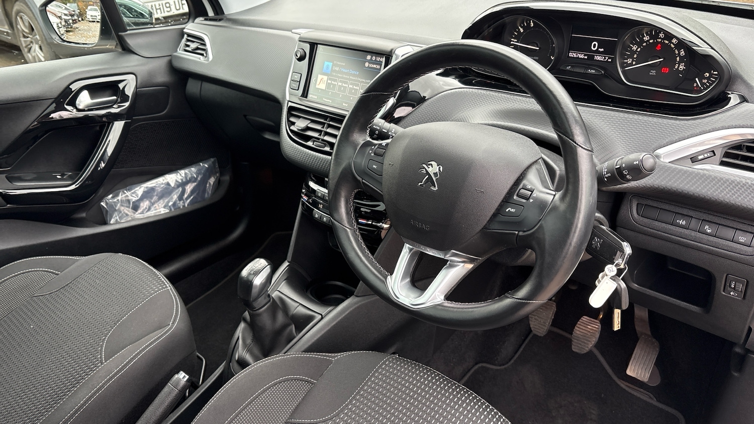 Used Peugeot 208 2019 for sale - 76720396: Photo 11