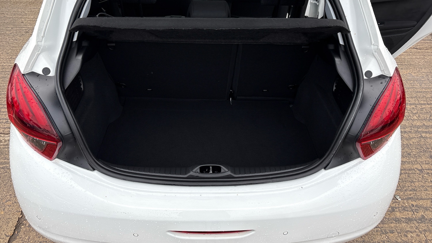 Used Peugeot 208 2019 for sale - 76720396: Photo 27