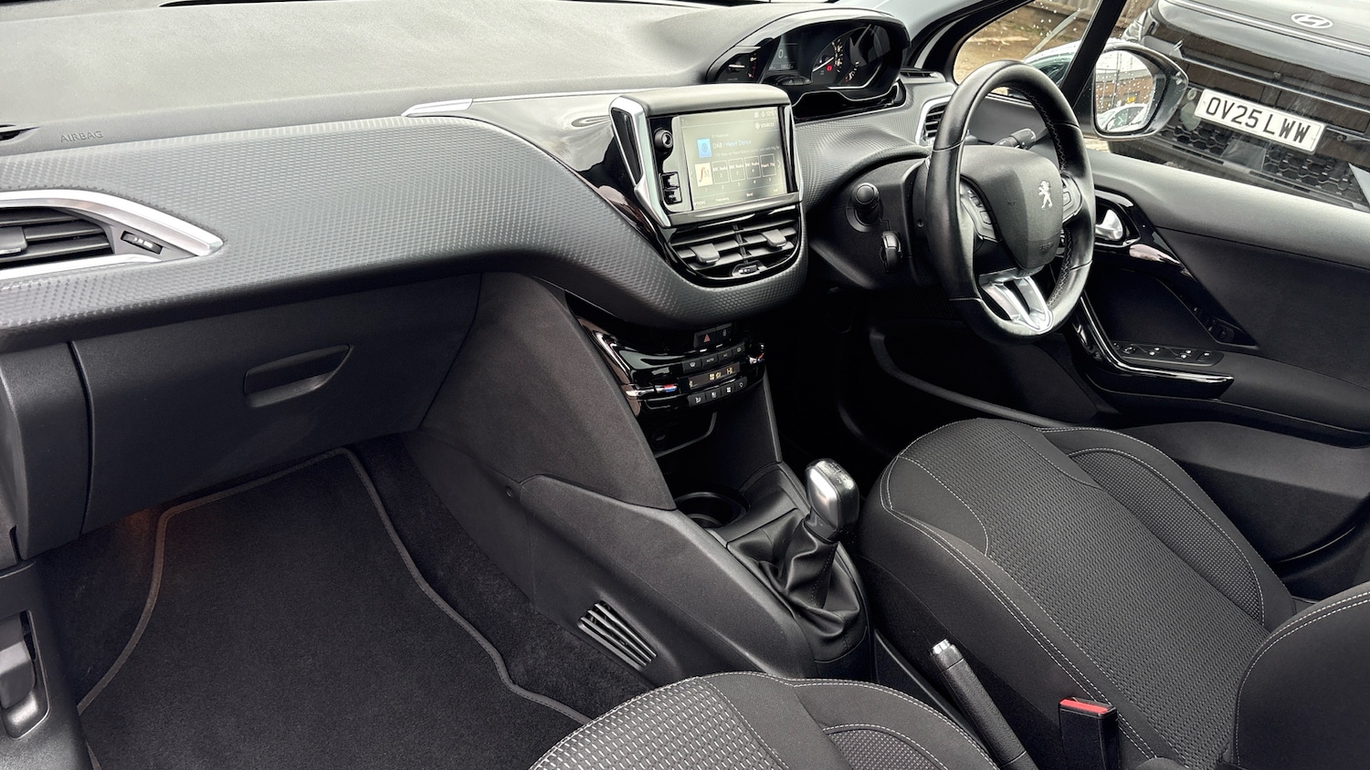 Used Peugeot 208 2019 for sale - 76720396: Photo 9