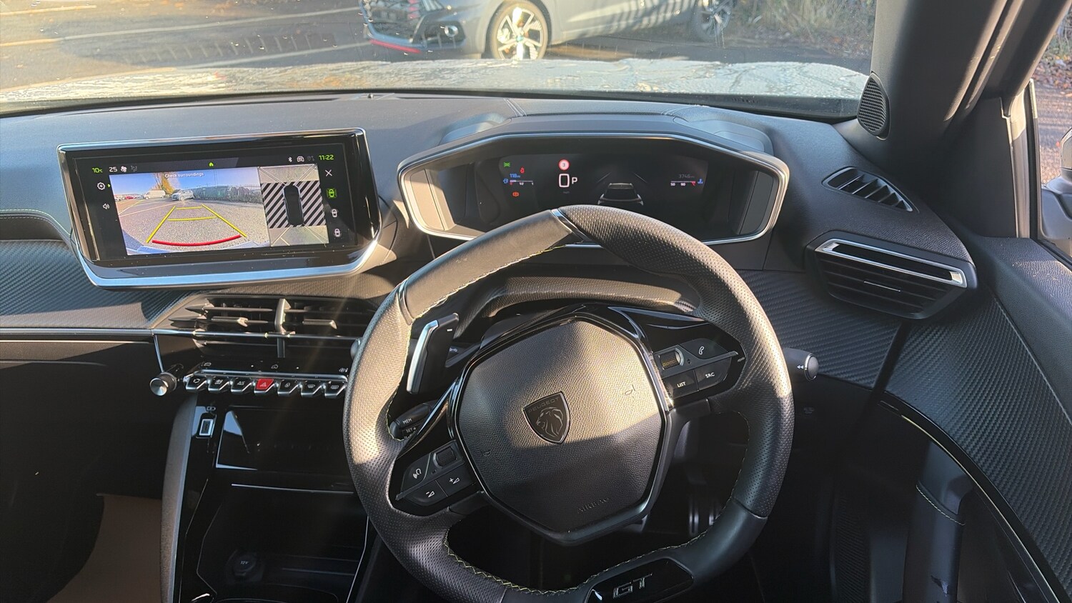 Used Peugeot 2008 2024 for sale - 76979686: Photo 10