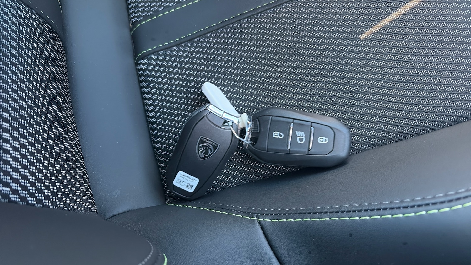 Used Peugeot 2008 2024 for sale - 76979686: Photo 20