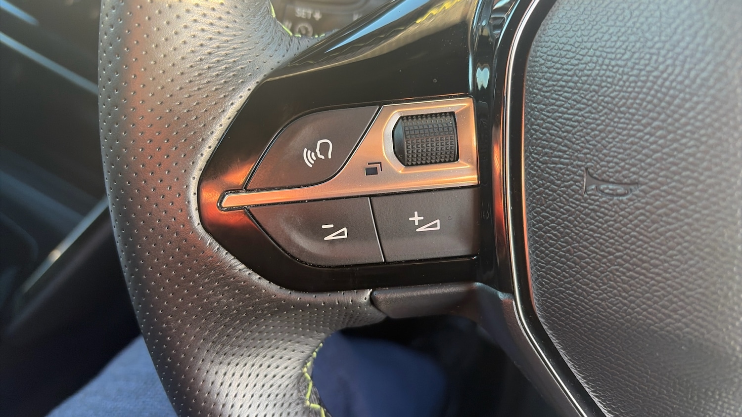 Used Peugeot 2008 2024 for sale - 76979686: Photo 37