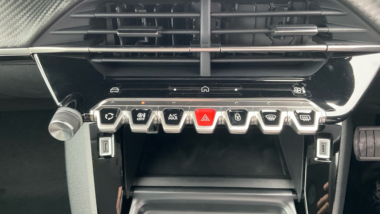 Used Peugeot 208 2025 for sale - 76220709: Photo 27