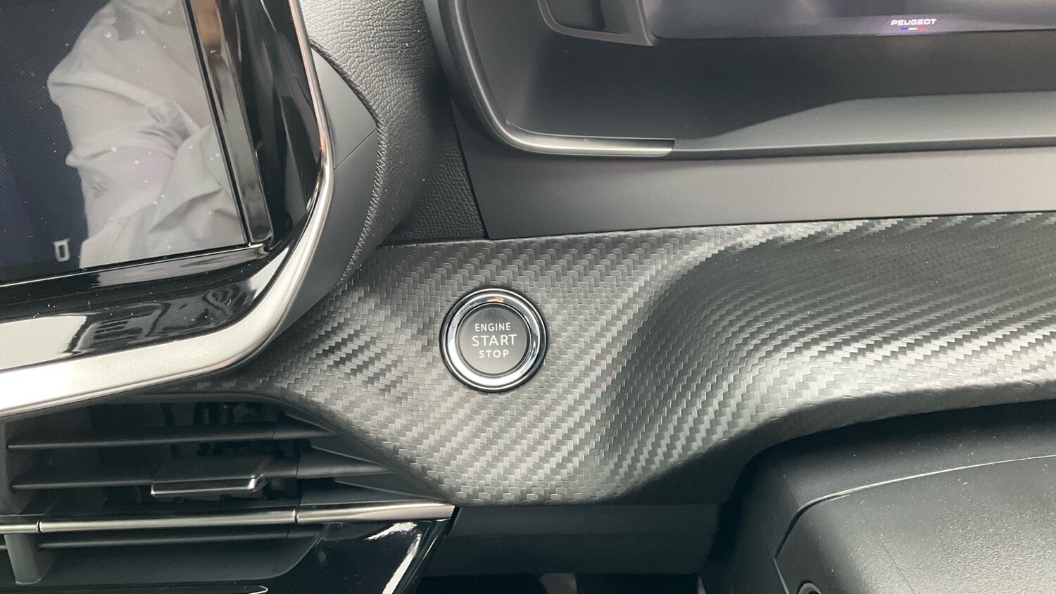 Used Peugeot 208 2025 for sale - 76220709: Photo 32