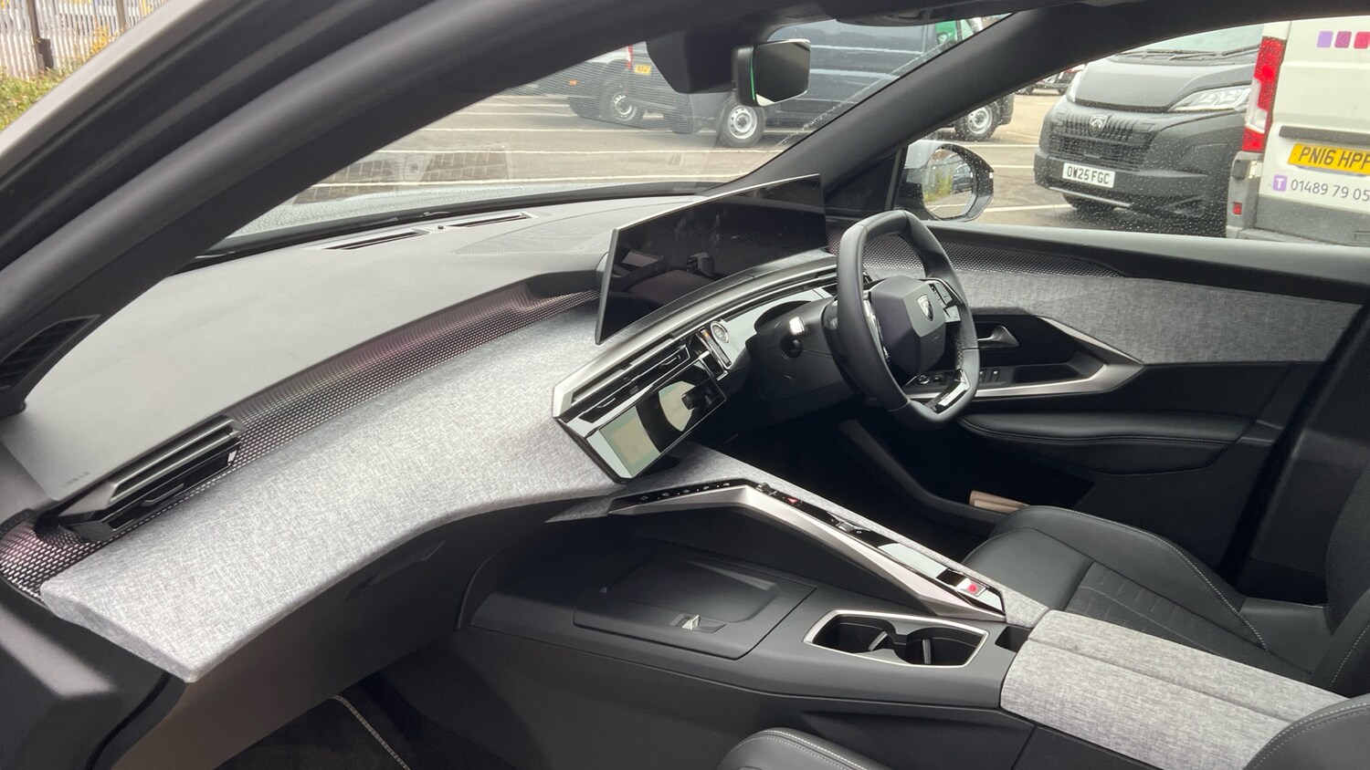 Used Peugeot 5008 2025 for sale - 76253119: Photo 9